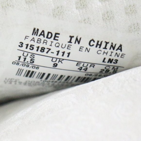 Nike Air Force 1 Wmns 2006 White High Top Sneakers Sz 11.5 US Wmns - Picture 2 of 14